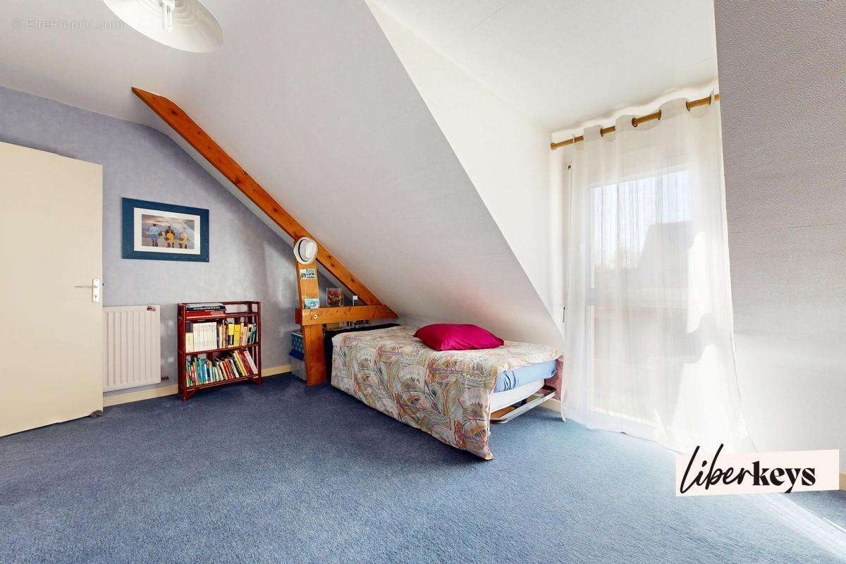 Maison à CHARTRES-DE-BRETAGNE