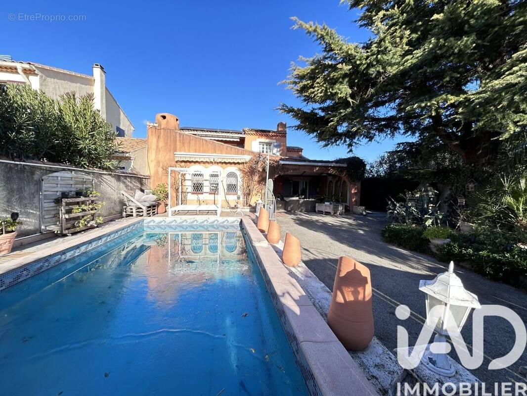 Photo 1 - Maison à ROGNONAS