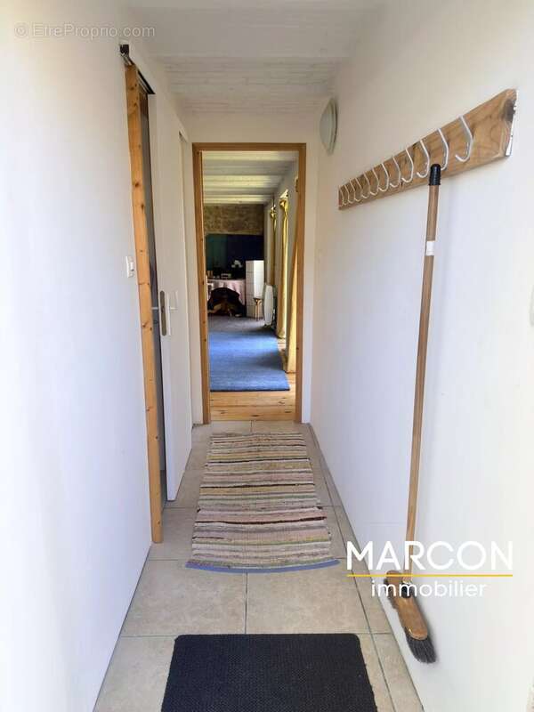 Maison à CHATELUS-MALVALEIX