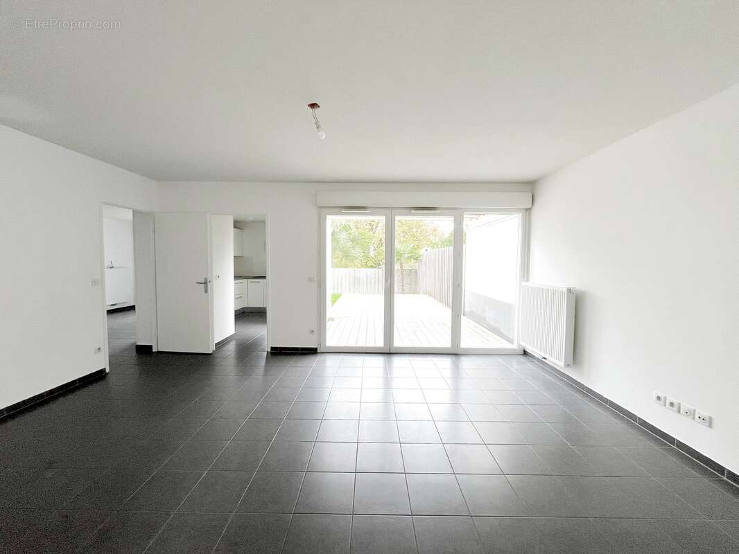 Maison à SALLEBOEUF