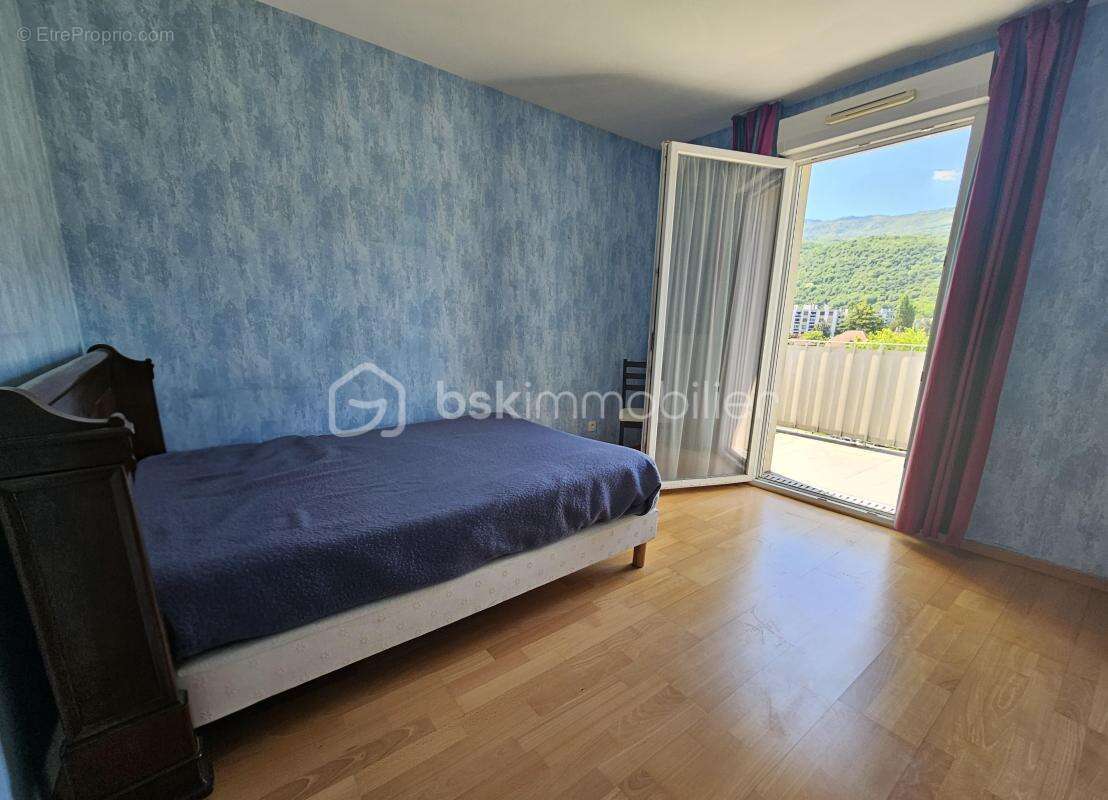 Appartement à SEYSSINET-PARISET