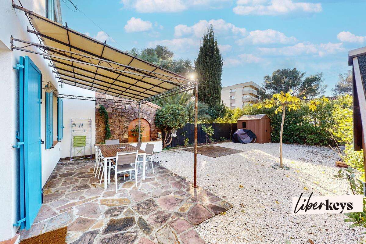 Maison à SAINT-RAPHAEL