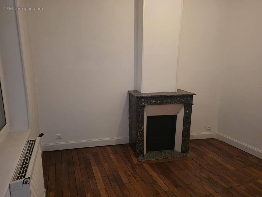 Appartement à THIAUCOURT-REGNIEVILLE