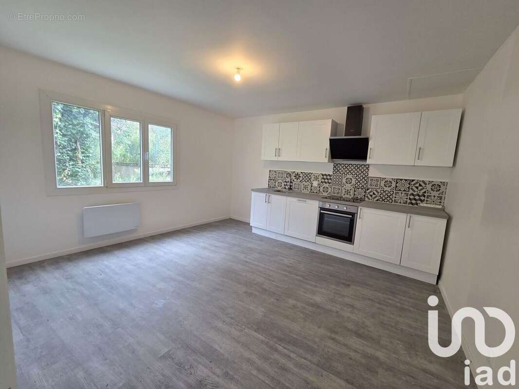 Photo 5 - Maison à POINCY