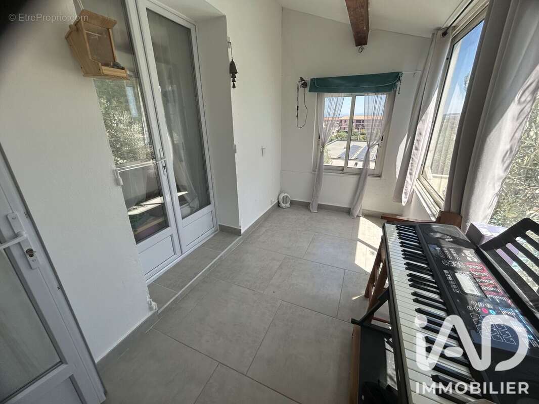Maison 120 m² à Aramon  - photo 8