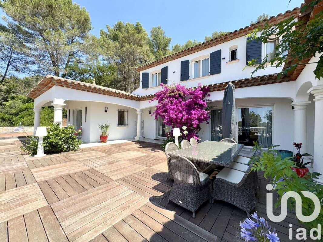 Photo 3 - Maison à PUGET-SUR-ARGENS