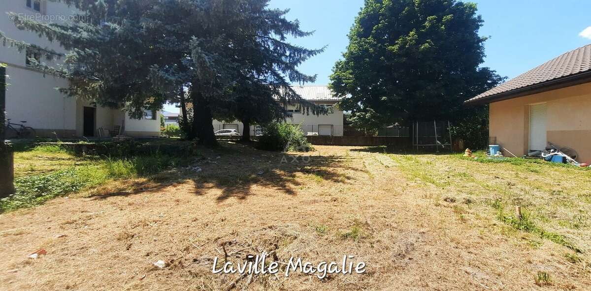 TERRAIN DE 553 m2 Quartier Albertin - photo 2