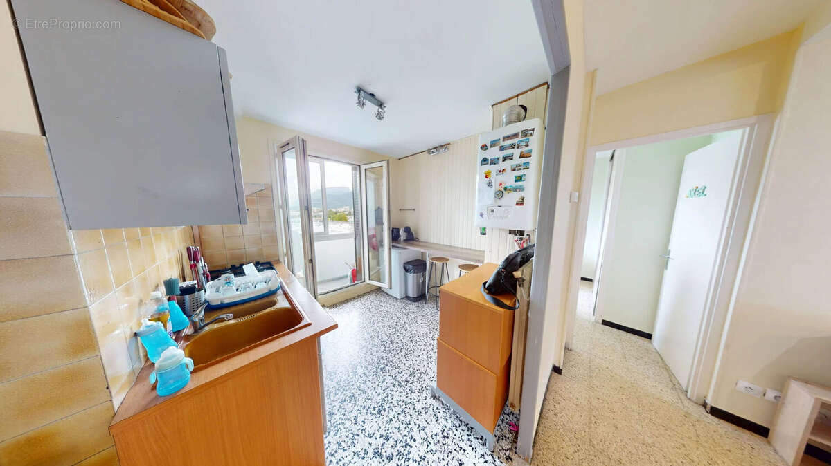 Appartement Saint Martin D Heres 3 pièce(s) 51 m2 - photo 2