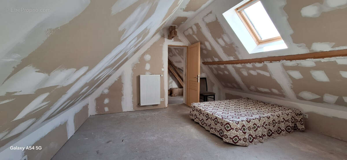 Maison à ONZAIN