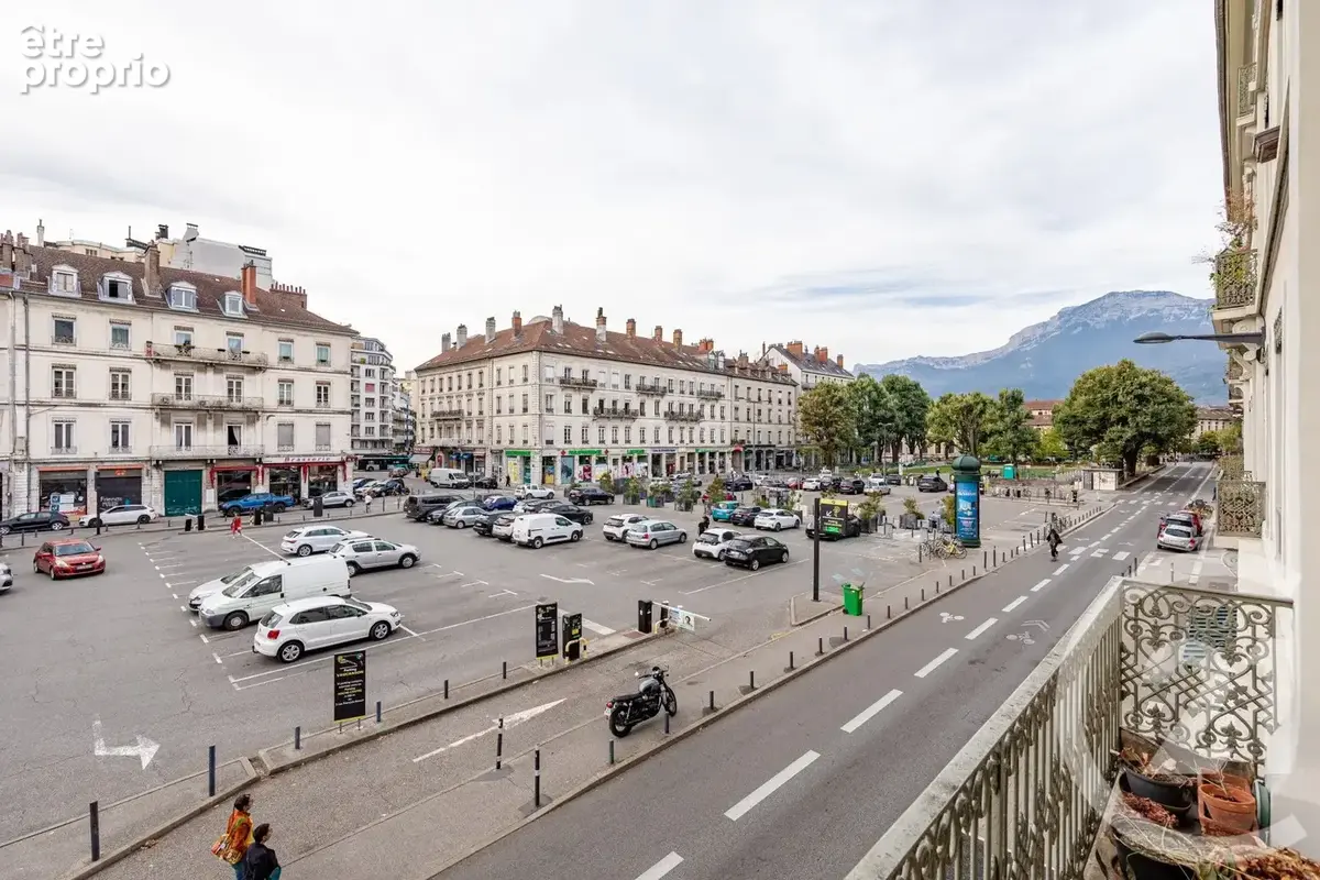 Appartement 6 pièces 184 m² à vendre à Grenoble (38000) - photo 10