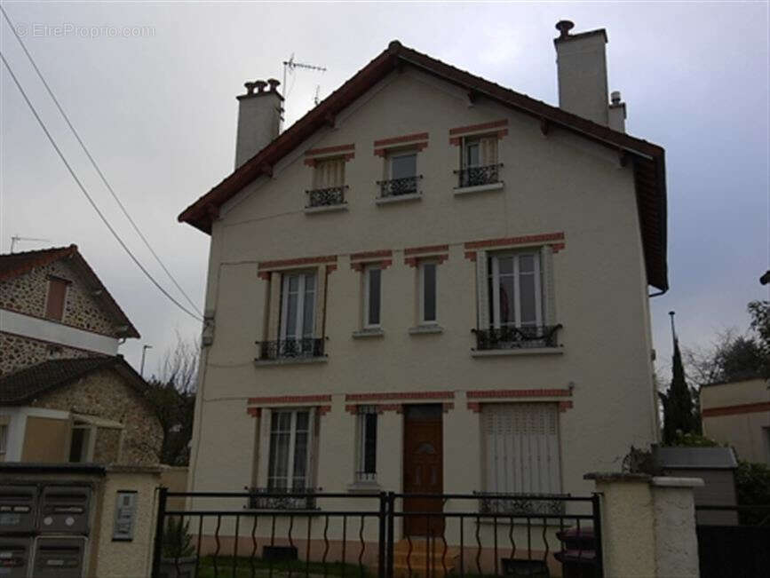 Appartement à VAIRES-SUR-MARNE