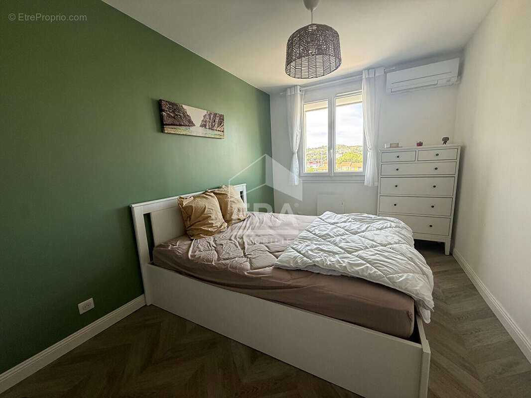 Appartement 64m² à martigues - photo 10