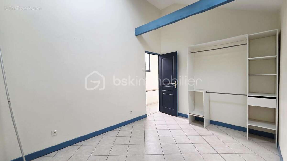 Appartement à FOUGERES