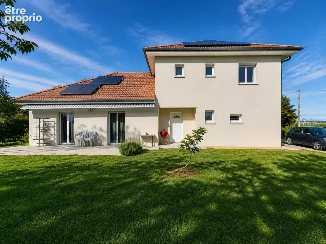 Belle maison familiale avec 4 chambres, grand garage et jardin arboré - photo 20