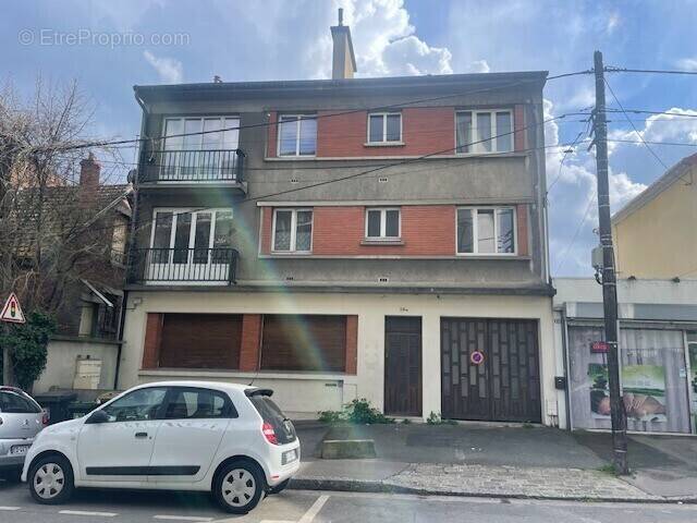 Appartement à EPINAY-SUR-SEINE