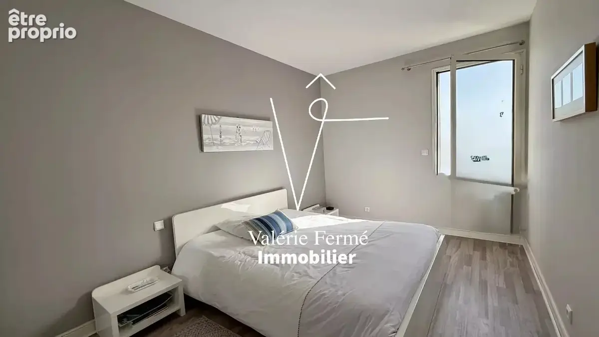 Elégante Maison Familiale: 5 chambres, Double-garage- Proche Golf Bordelais-Bordeaux - photo 24
