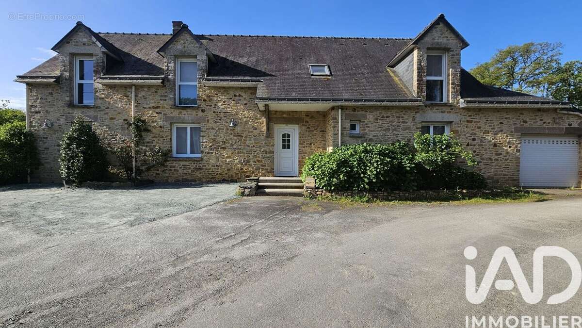 Photo 2 - Maison à GRAND-FOUGERAY