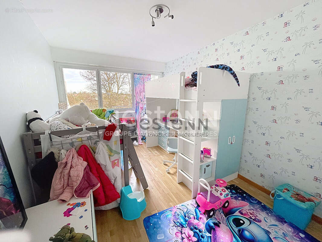 Appartement à LA CHAUSSEE-SAINT-VICTOR