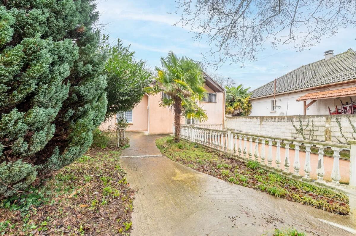 Maison à GOUSSAINVILLE