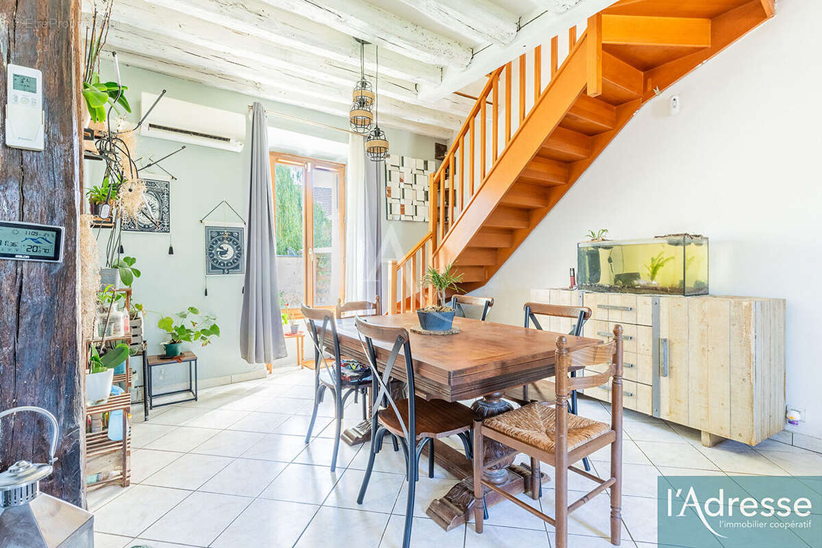 Maison à VILLEJUST