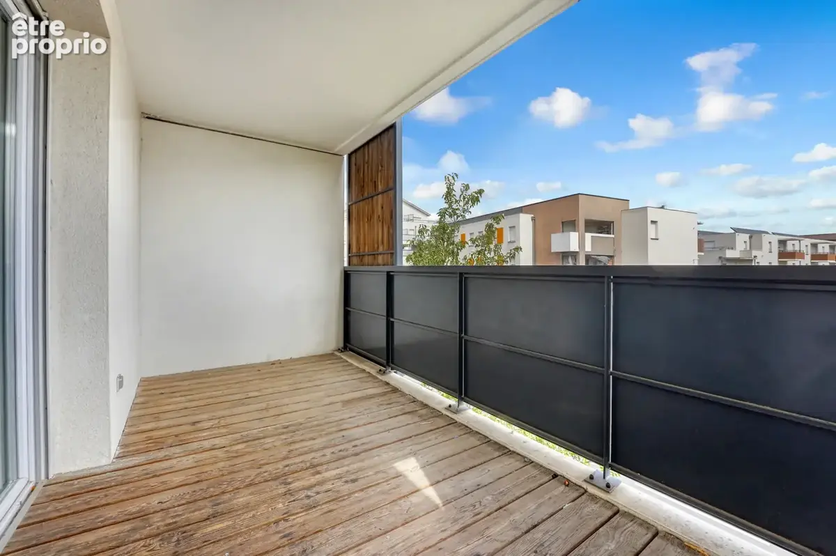 En exclusivité ! Dernier étage ! Appartement T2 de 47 m2 au 2ᵉ et dernier étage   Secteur Lalande. - photo 3