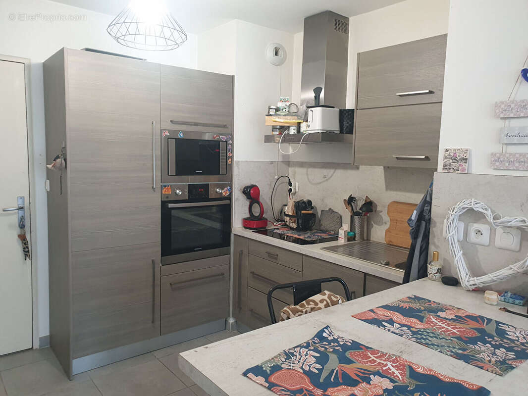 Appartement à SEPTEMES-LES-VALLONS