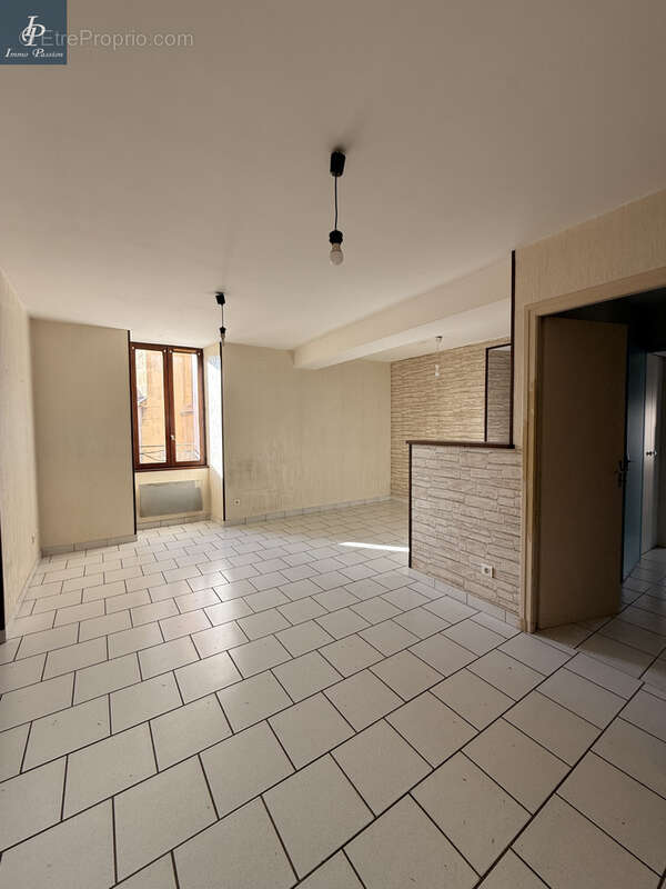 Appartement à PLOMBIERES-LES-DIJON