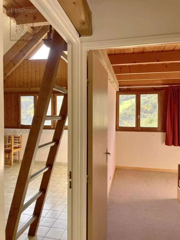 Appartement à SAINT-MARTIN-D&#039;ENTRAUNES