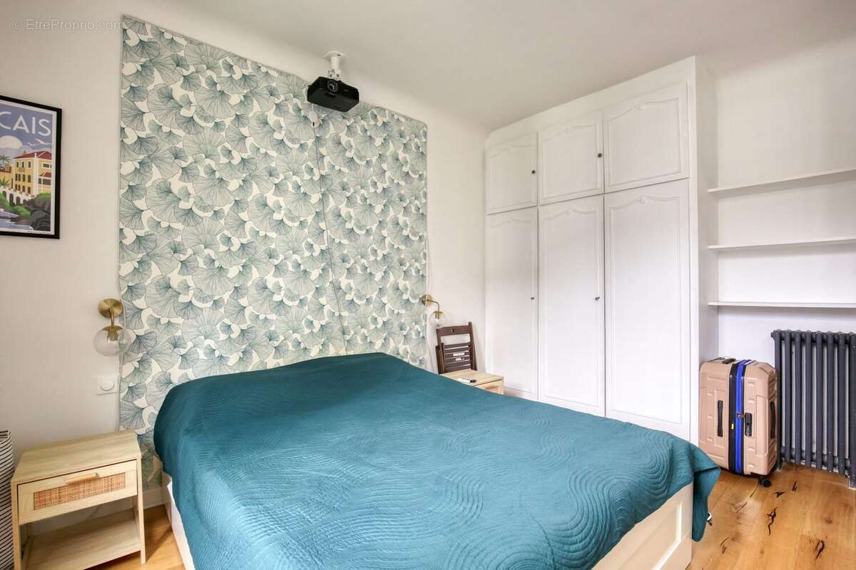 Appartement à PARIS-10E