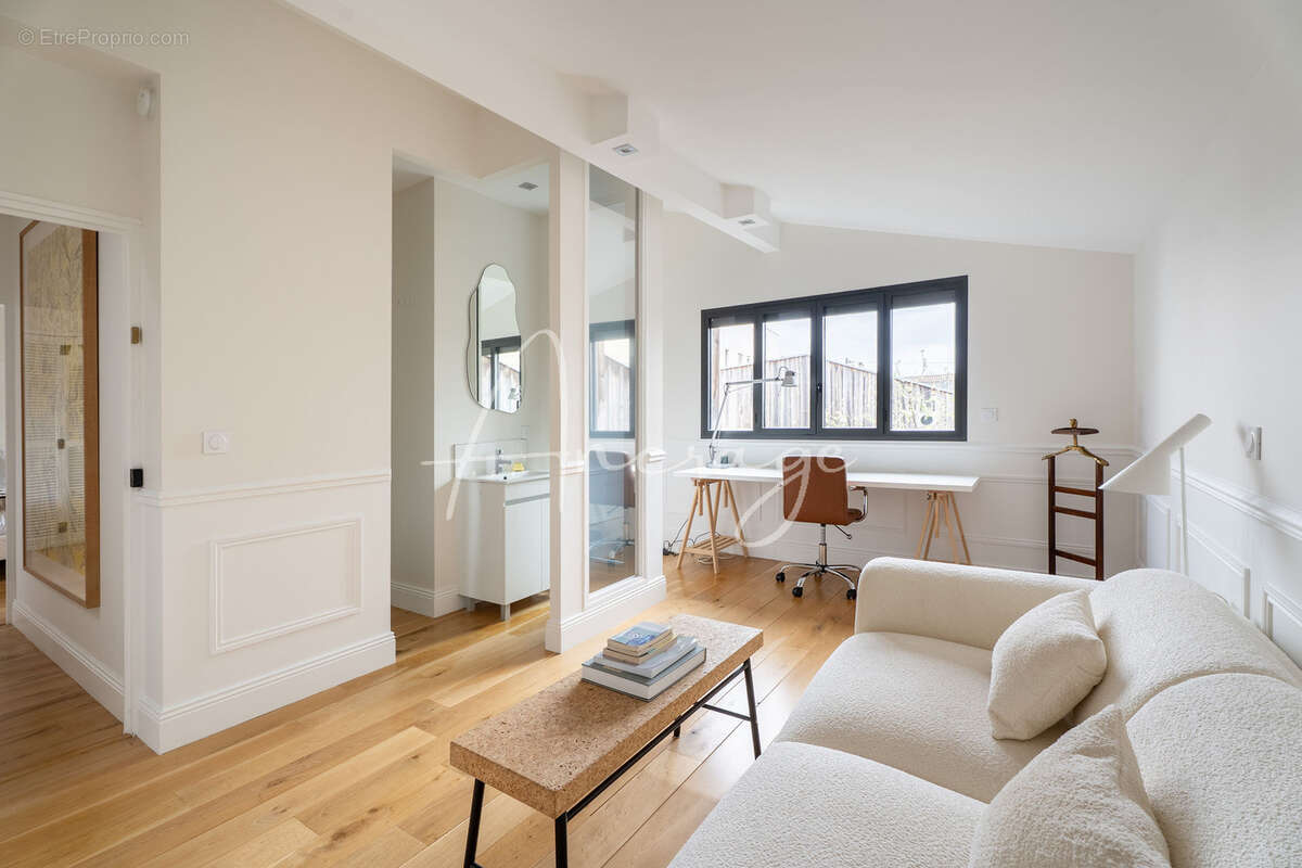 Appartement à BORDEAUX