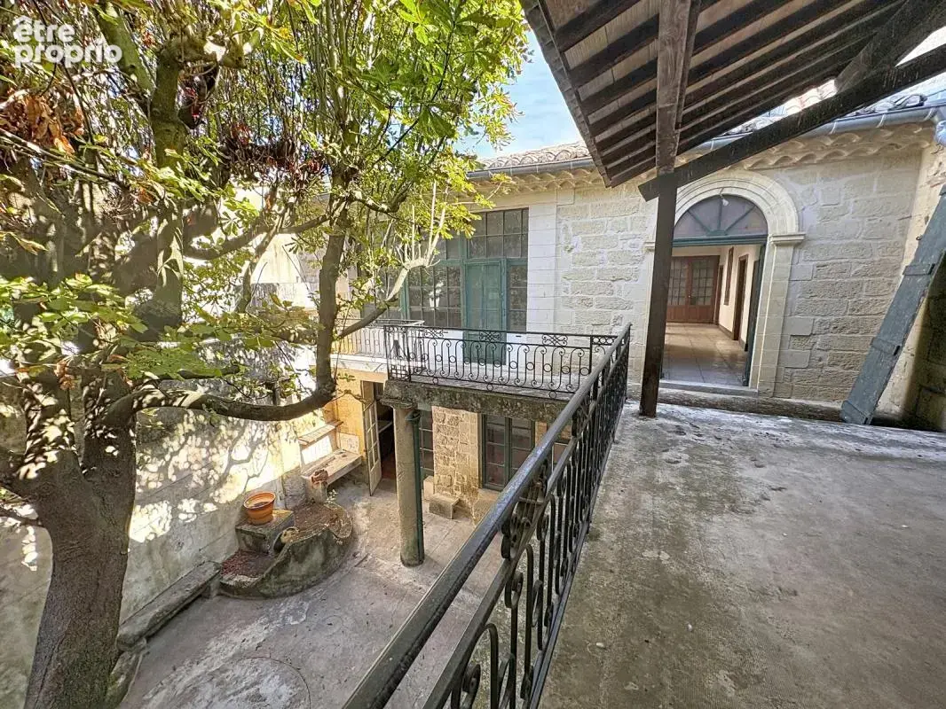 Demeure bourgeoise de 360 m2 patio interieur jardin terrasse - photo 3