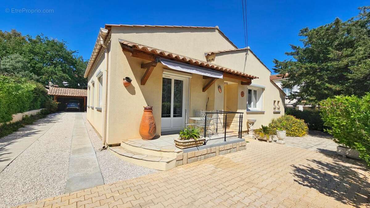 Maison à LE CANNET-DES-MAURES