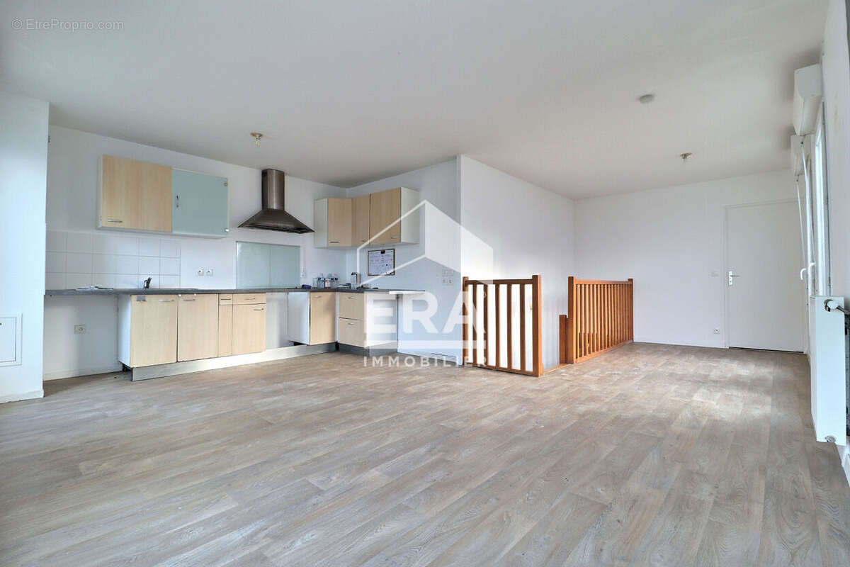 Appartement à STAINS