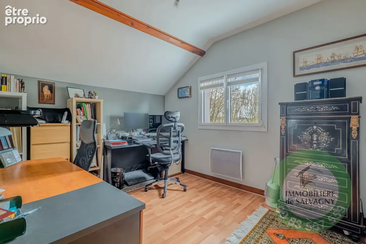 A vendre villa familiale en excellent état avec piscine chauffée - photo 11