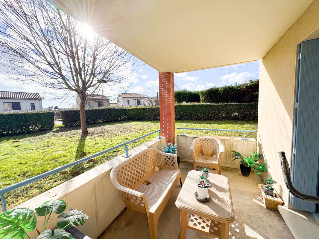 Appartement à LAYRAC