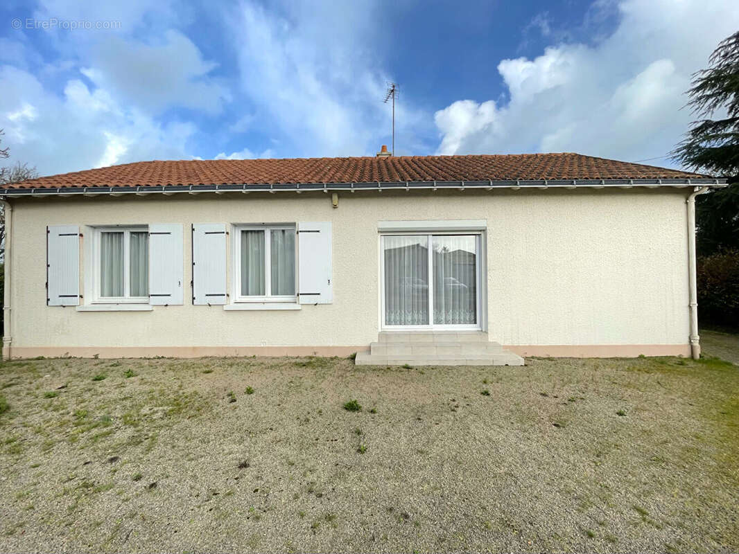 Maison à SAINTE-PAZANNE