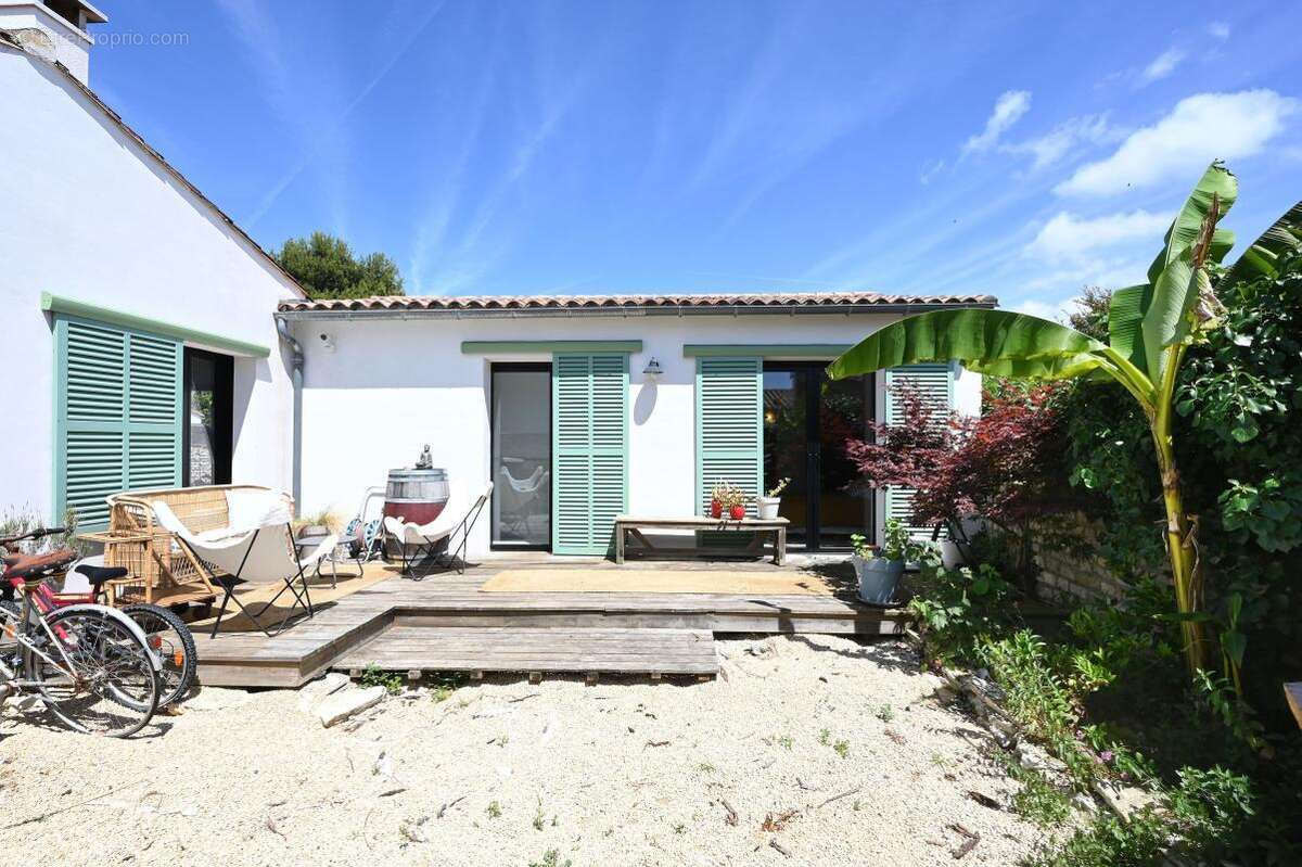 Maison à LE BOIS-PLAGE-EN-RE