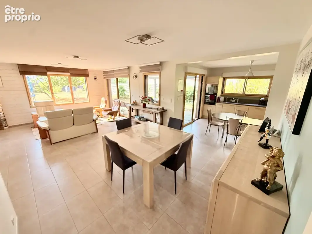 Exclusivite ! a vendre a bouaye jolie maison impeccable de 4 chambres + 1 bureau + double garage - photo 2