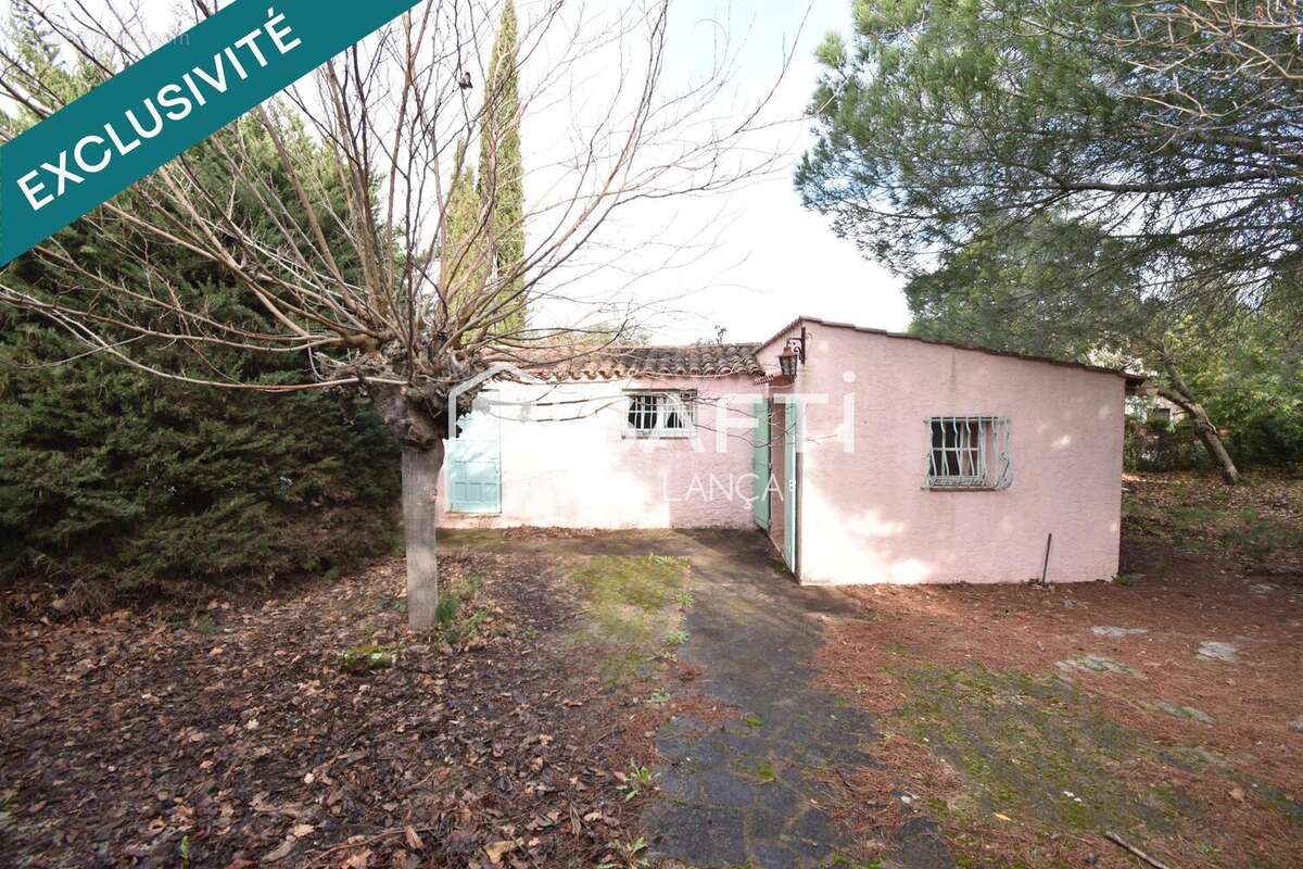 Photo 5 - Maison à ROQUEBRUNE-SUR-ARGENS