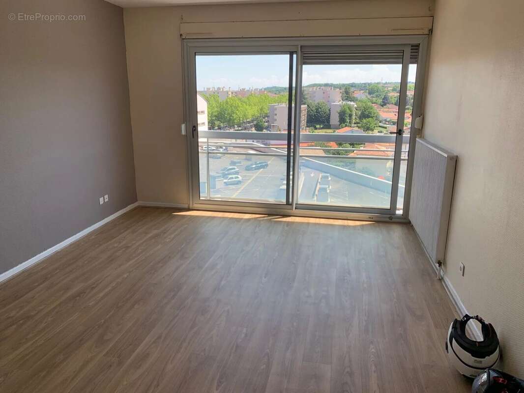 Appartement à RAMONVILLE-SAINT-AGNE