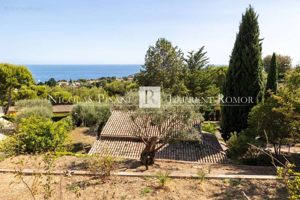 Maison à ROQUEBRUNE-CAP-MARTIN