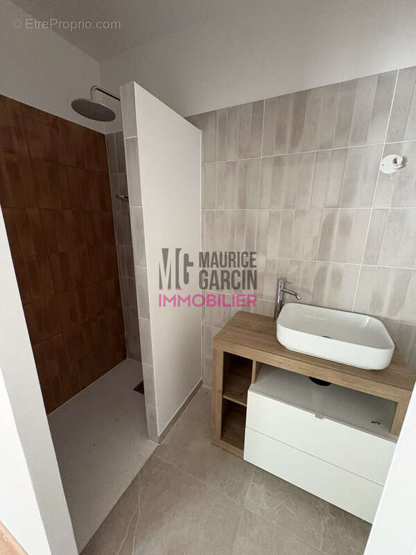 Appartement 56 m² à Vacqueyras  - photo 6