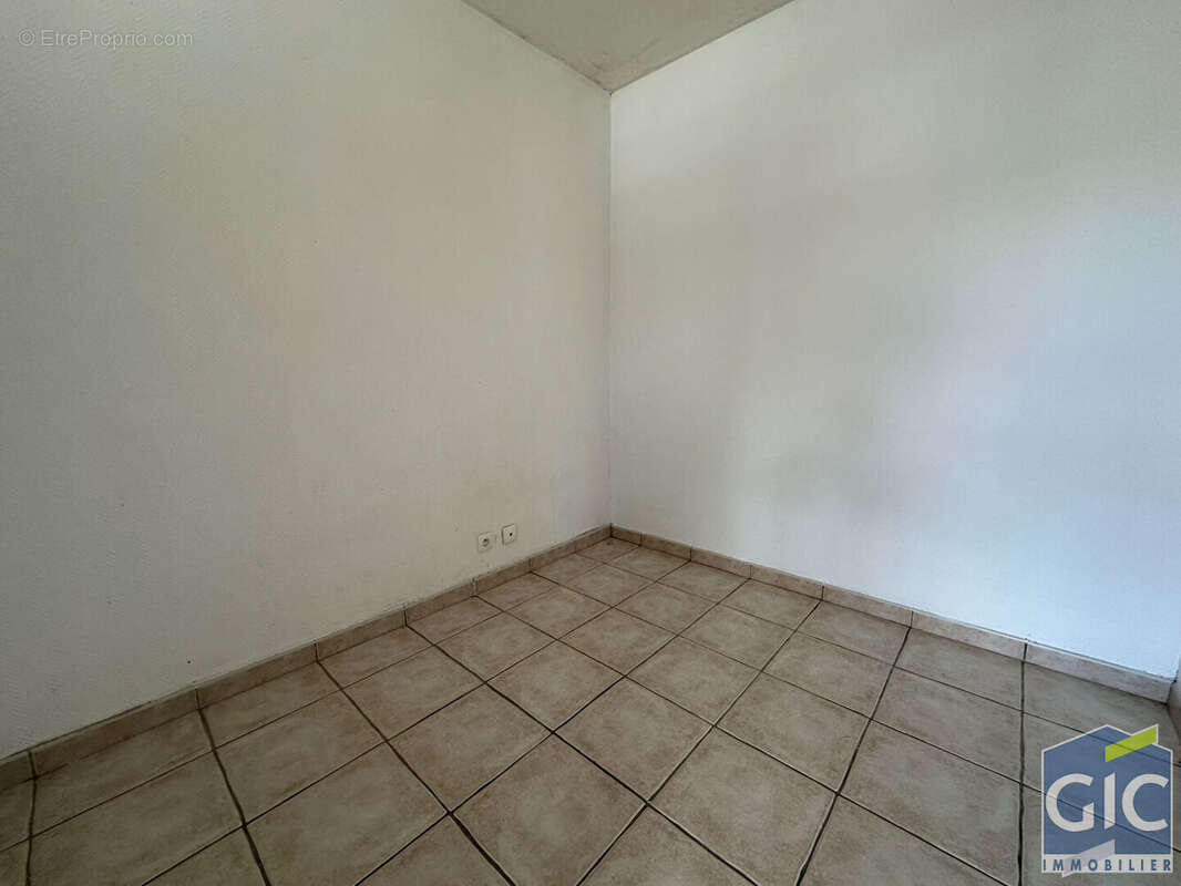 Appartement à HEROUVILLE-SAINT-CLAIR