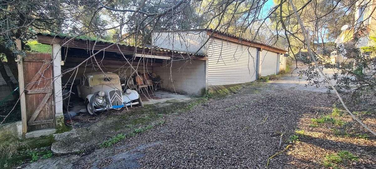 CUGES LES PINS-MAISON DE MACON 7 PIECES-A VENDRE-4 - Maison à CUGES-LES-PINS