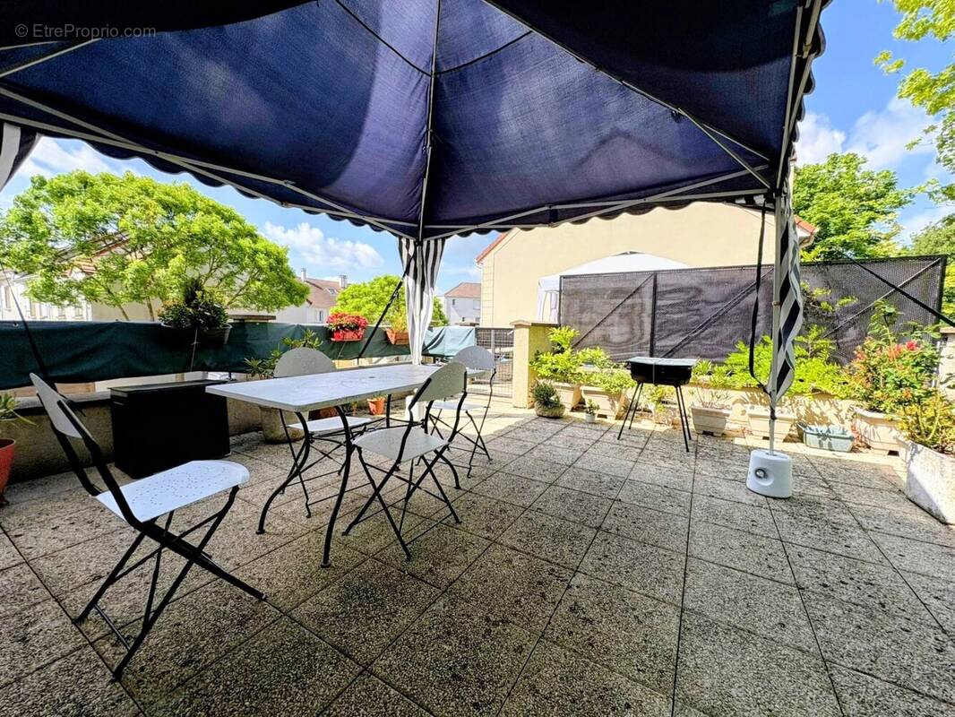 Appartement à PLAISIR