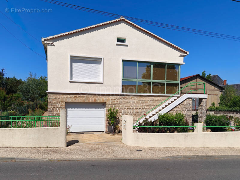 Maison à CIVRAY