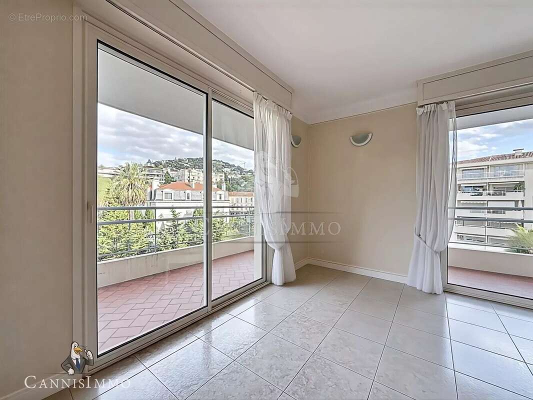 Appartement à CANNES