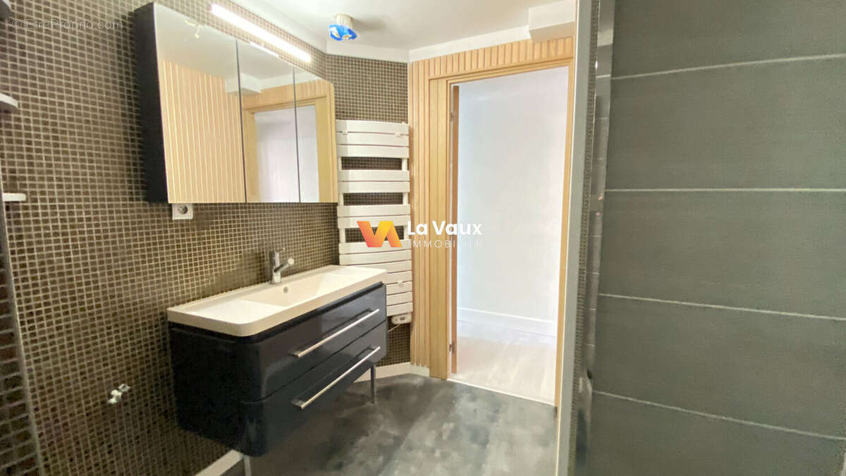 Appartement à BOUXIERES-AUX-DAMES