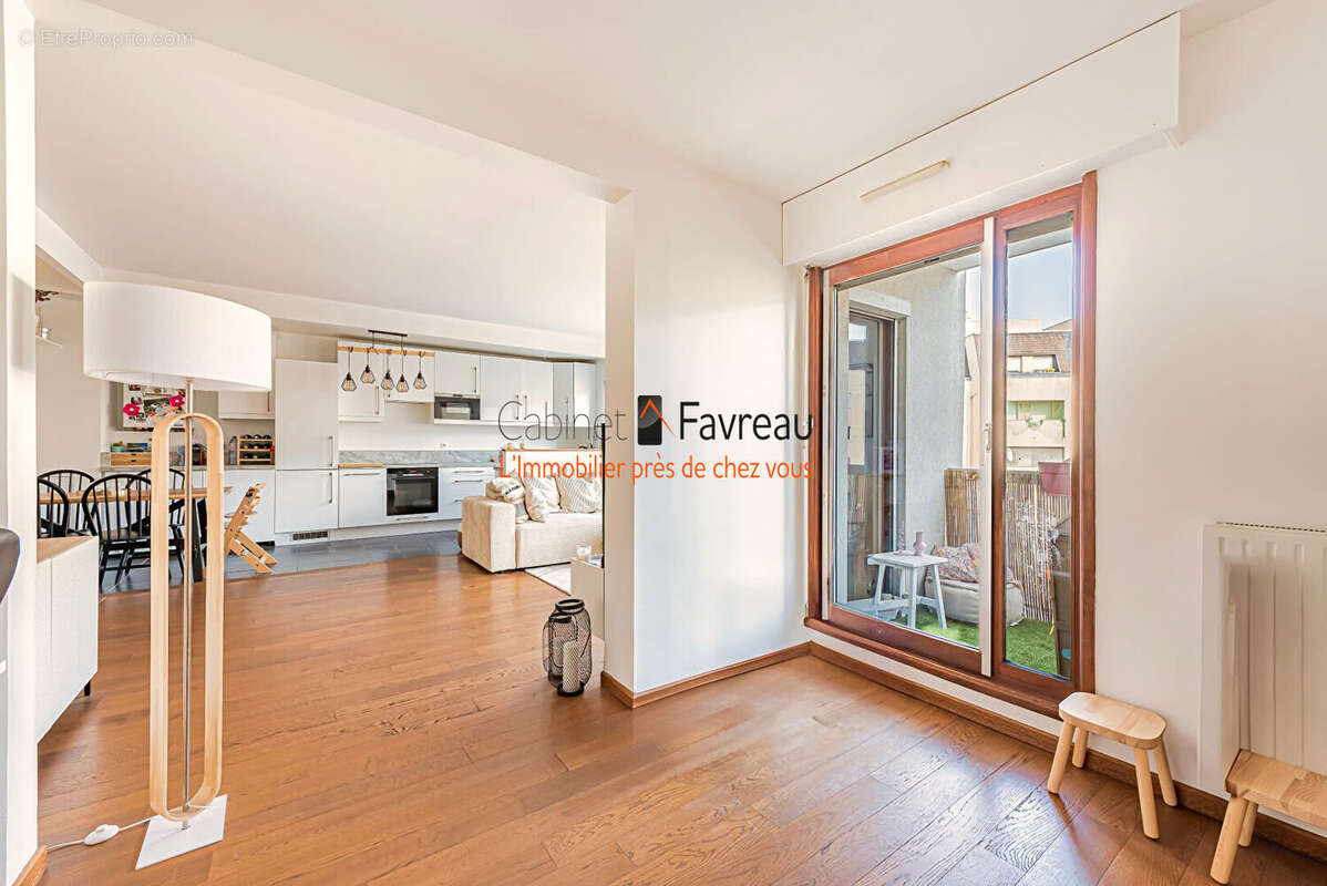 Appartement à CACHAN