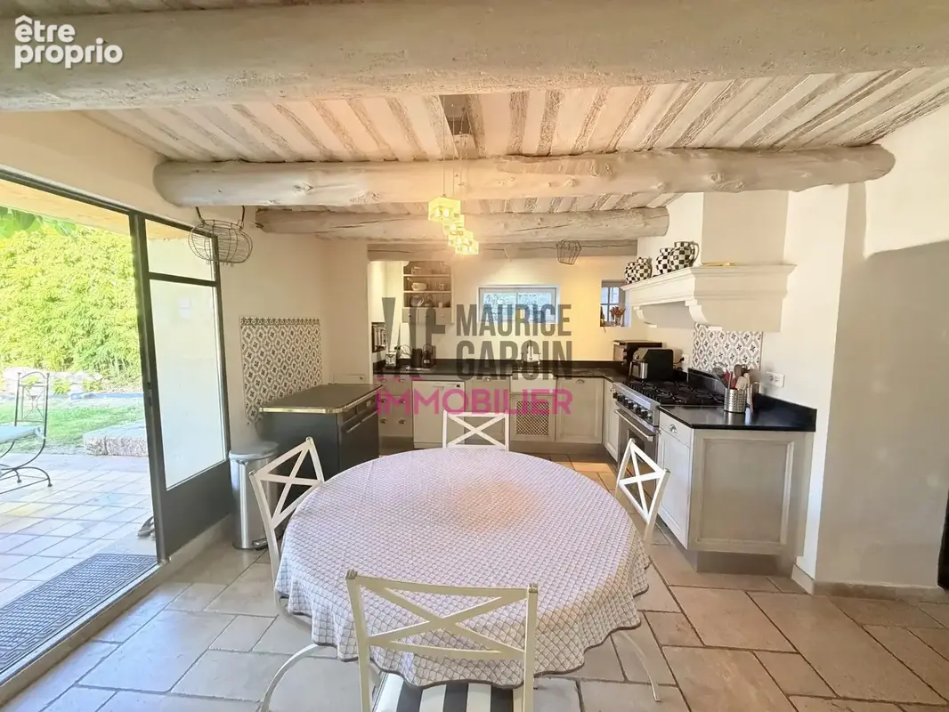Maison 7 pièces 178 m² à vendre à Cabannes (13440) - photo 6